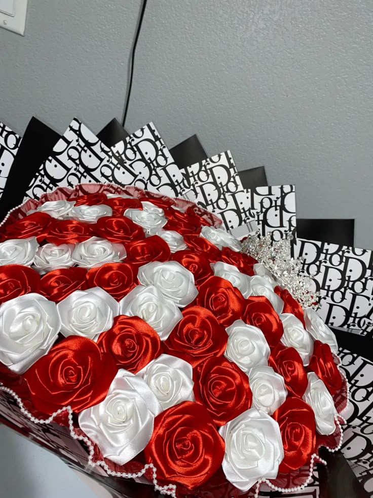 RAMO BUCHON DE 40 ROSAS 